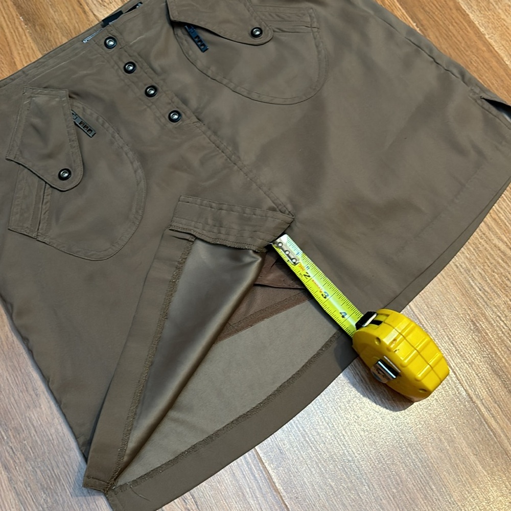 Jamie Sadock, casual active wear solid light brown skort/mini skirt. Size 6. - Picture 16 of 17